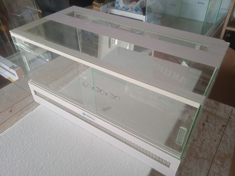 Террариум из стекла