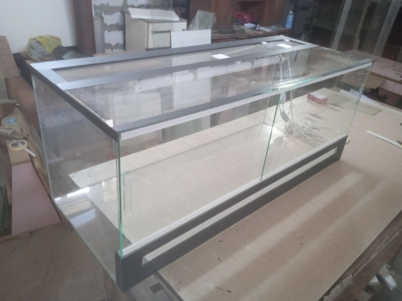 Террариум 100*40*40 см