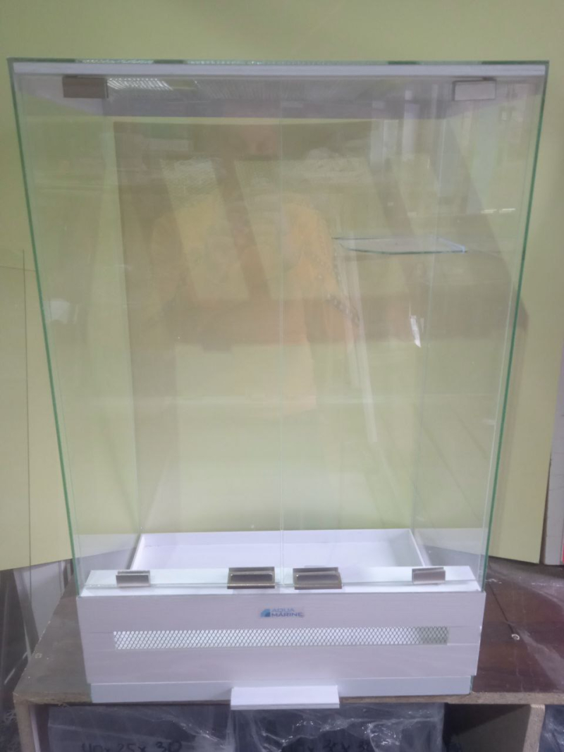 Террариумы горизонтальные и вертикальные