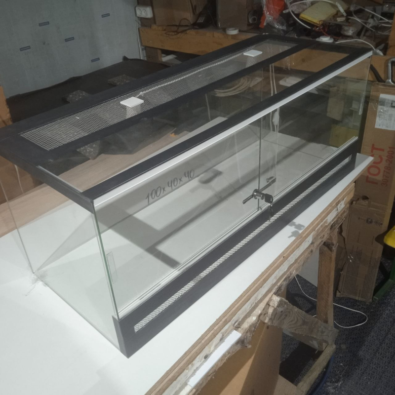 Террариум для агамы